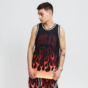 Dres Mitchell & Ness NBA Flames Swingman Jersey Bulls 97 černý / červený